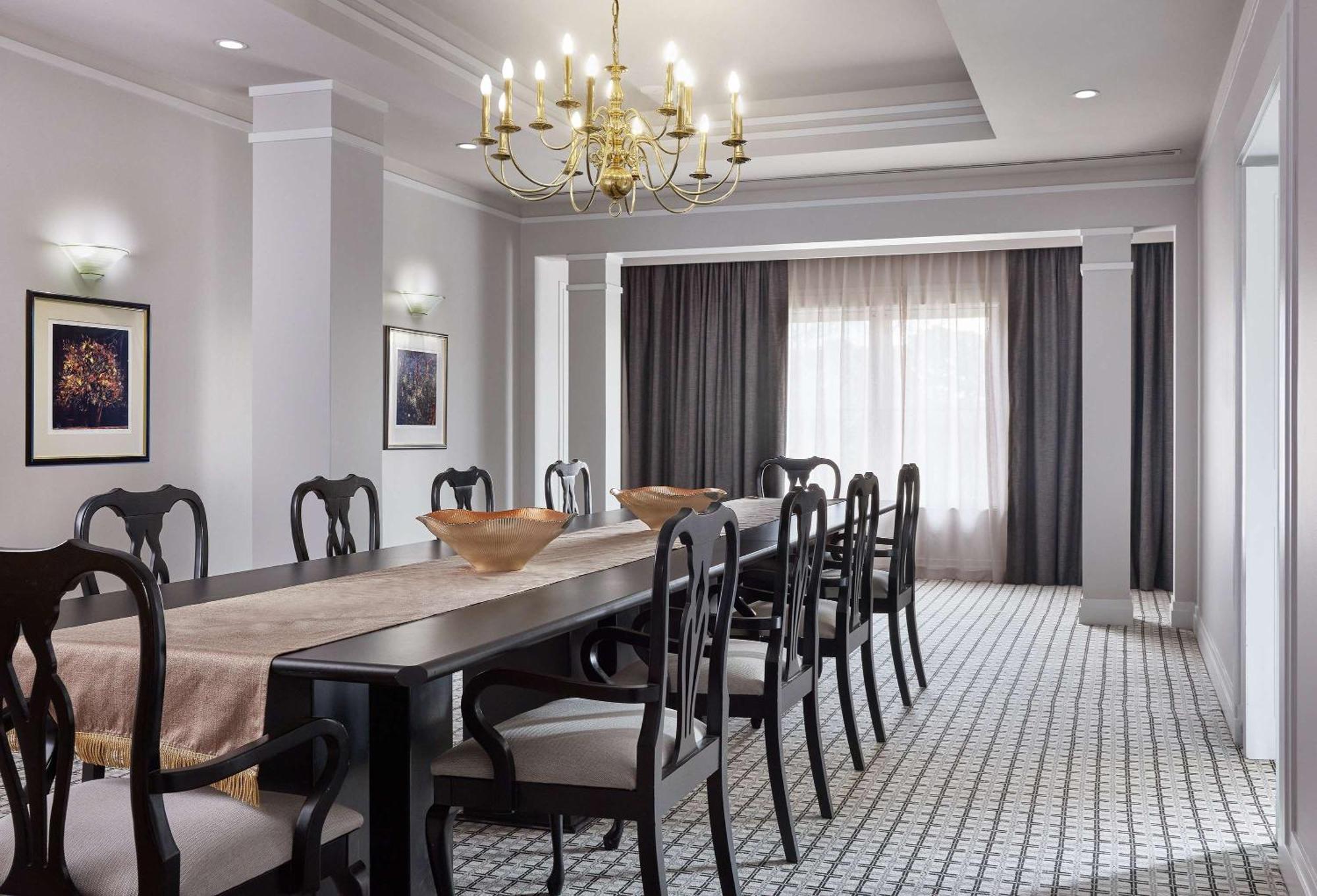 Hyatt Hotel Canberra - A Park Hyatt Hotel Экстерьер фото