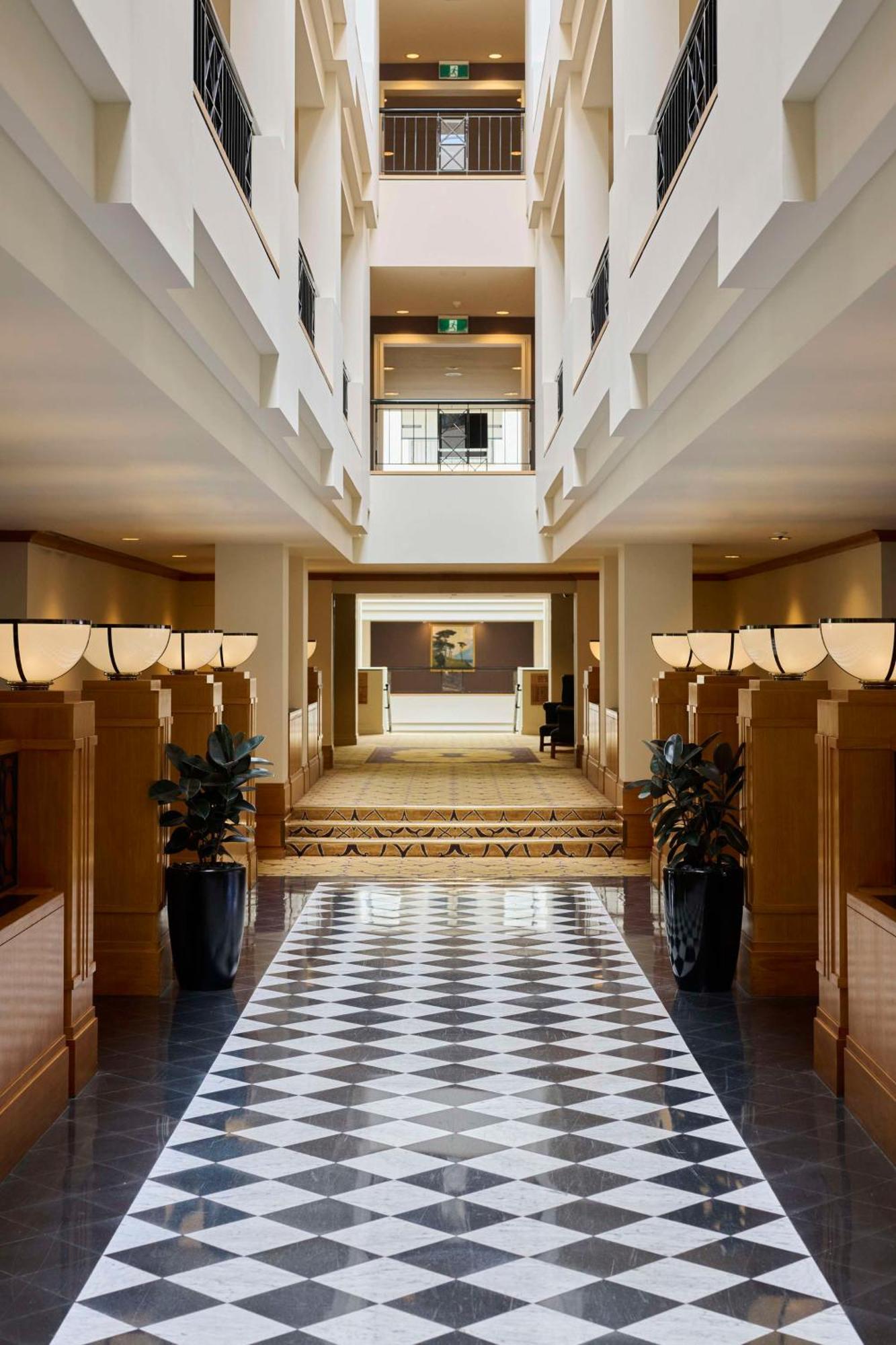 Hyatt Hotel Canberra - A Park Hyatt Hotel Экстерьер фото